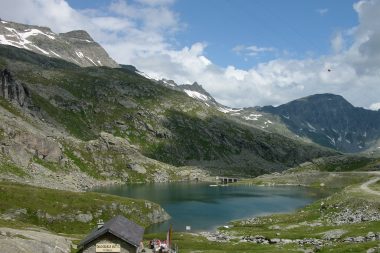 Höhen-Genuss & Gipfelblicke - besonders bequem und eindrucksvoll mit Kärntens Sommerbergbahnen