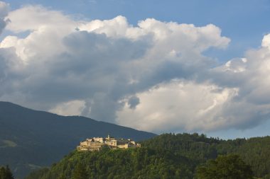 Burg Landskron - Kärntens Genuss- & Erlebnis-Hoch-Burg