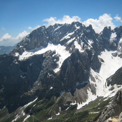 Der Eiskar-Gletscher (links) in den Karnischen Alpen