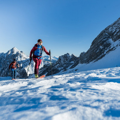 _Z1I6616_SKITOUR_WS2021_Zugspitze_HansiHeckmair_HiRes_web