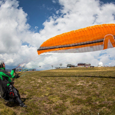 j_00000058418_Paragleiten-auf-der-Gerlitzen-Alpe-in-Villach_Region-Villach-Tourismus-GmbH_Martin-Steinthaler_web