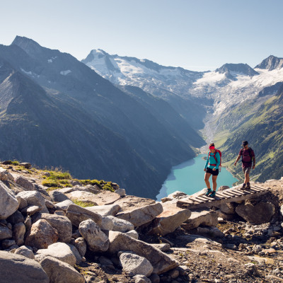 Hoch über dem Zillertal: Alpine Touren mit Prachtblicken, etwa hier auf den Olperer (3.476 m)