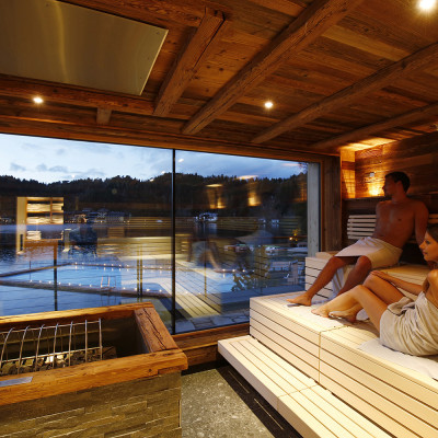 Sauna mit Seeblick - im Hotel Hochschober