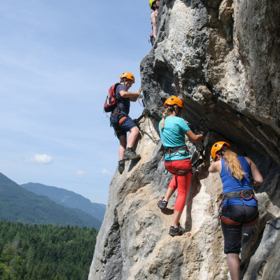 00000069027_Klettergruppe-am-Kanzianiberg-2_Region-Villach-Tourismus-GmbH_Adrian-Hipp