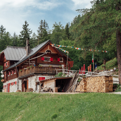 Region Villach Tourismus_Infrastil_Hüttenkult_Rifugio Zacchi_3 Region Villach Tourismus_Infrastil_Hüttenkult_Rifugio Zacchi_3