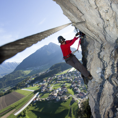 Steinwand-Klettersteig bei Arzl, Pitztal, Tirol, Oesterreich.