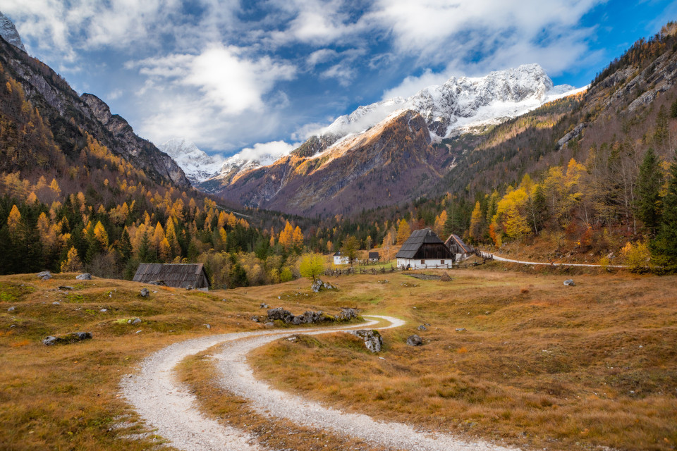 Dolina_Soče_jesen_Jost_Gantar (5)_Trenta Dolina_Soče_jesen_Jost_Gantar (5)_Trenta