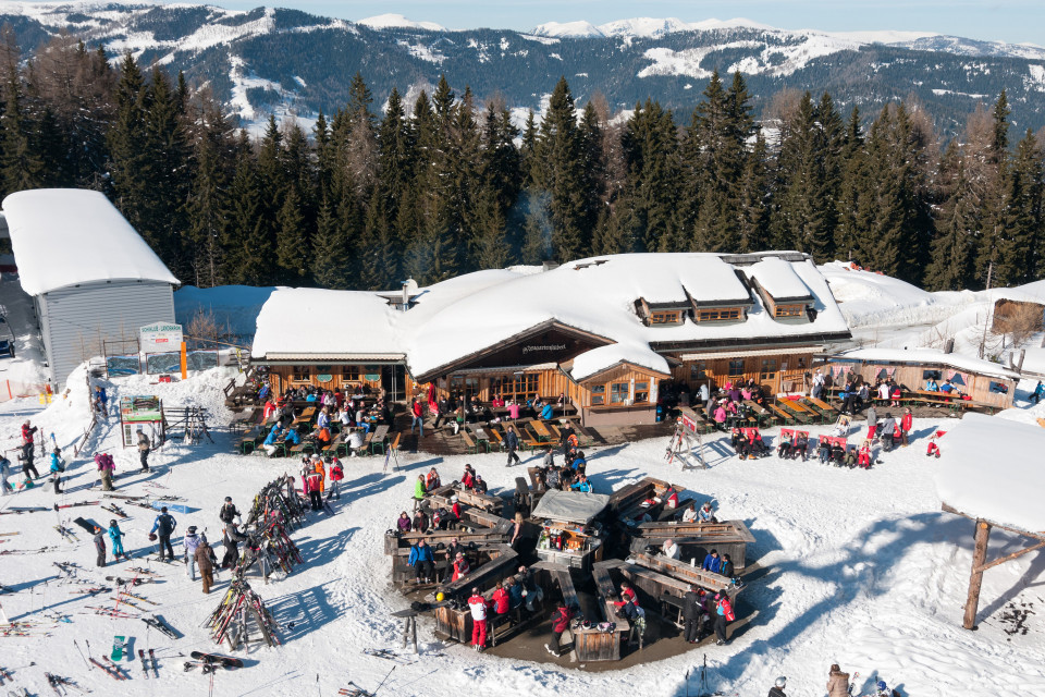 00000068157_Neugarten-Almseehuette-Gerlitzen-Alpe-3_Region-Villach-Tourismus-GmbH_Adrian-Hipp