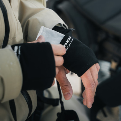 Zanier Gloves Image Winter 25 26 by totschnigflo (63)