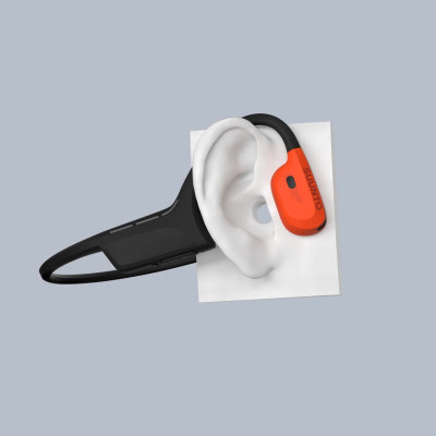 Suunto_Wing 2_Coral Orange_SS051260000_side_light on_ear
